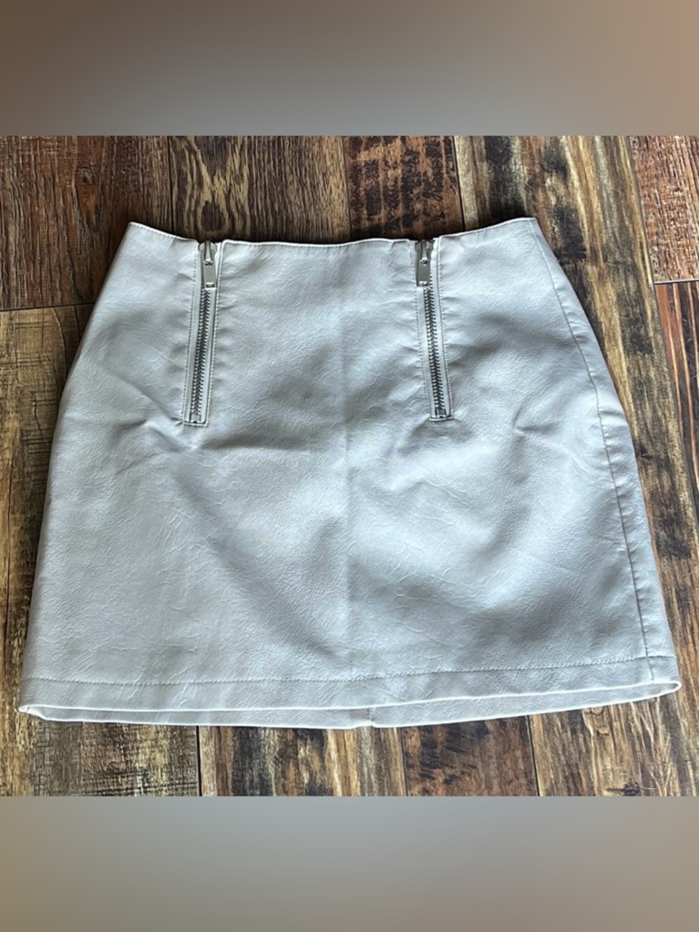 Forever 21 Cream Faux Leather Mini Skirt with Front Zippers